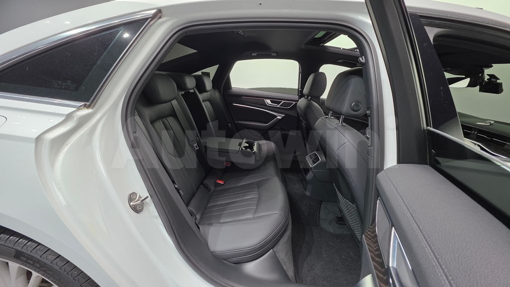 Audi A6(C8) 45 TFSI Quattro Premium — снимка 19