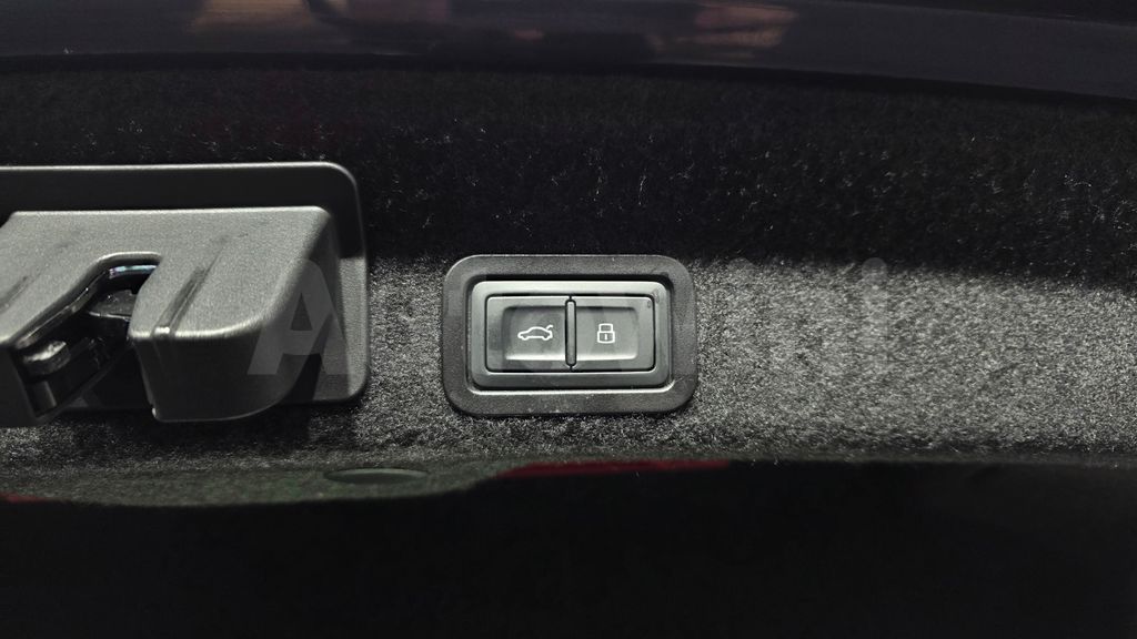 Audi A6(C8) 45 TDI Quattro Premium — снимка 20
