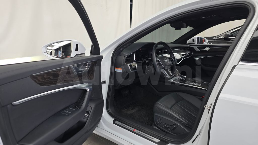 Audi A6(C8) 40 TDI Premium — снимка 10