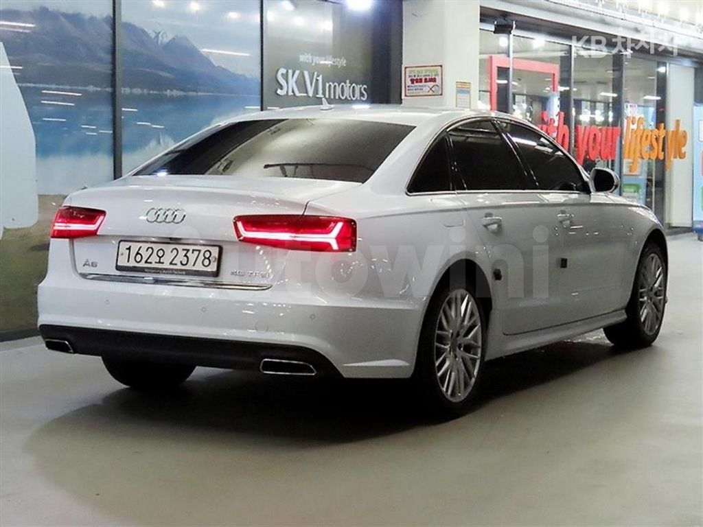 Audi A6 40 TFSI Premium C7 — снимка 4
