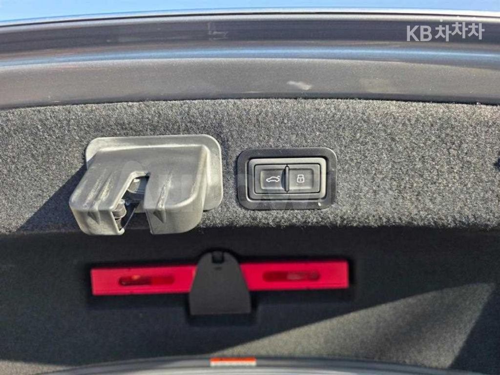 Audi A6 40 TDI Quattro Premium C7(15~) — снимка 19