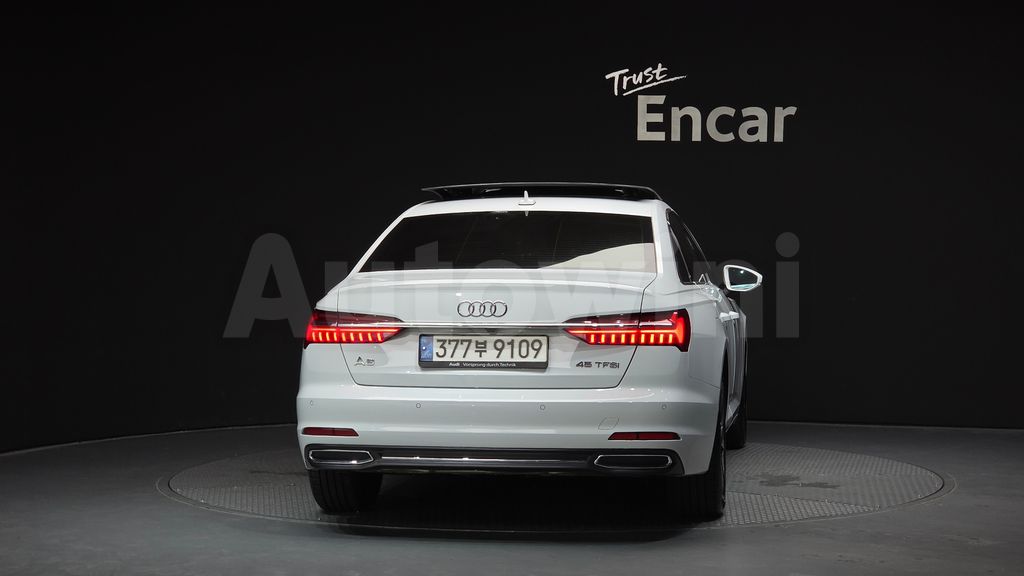 Audi A6(C8) 45 TFSI — снимка 4