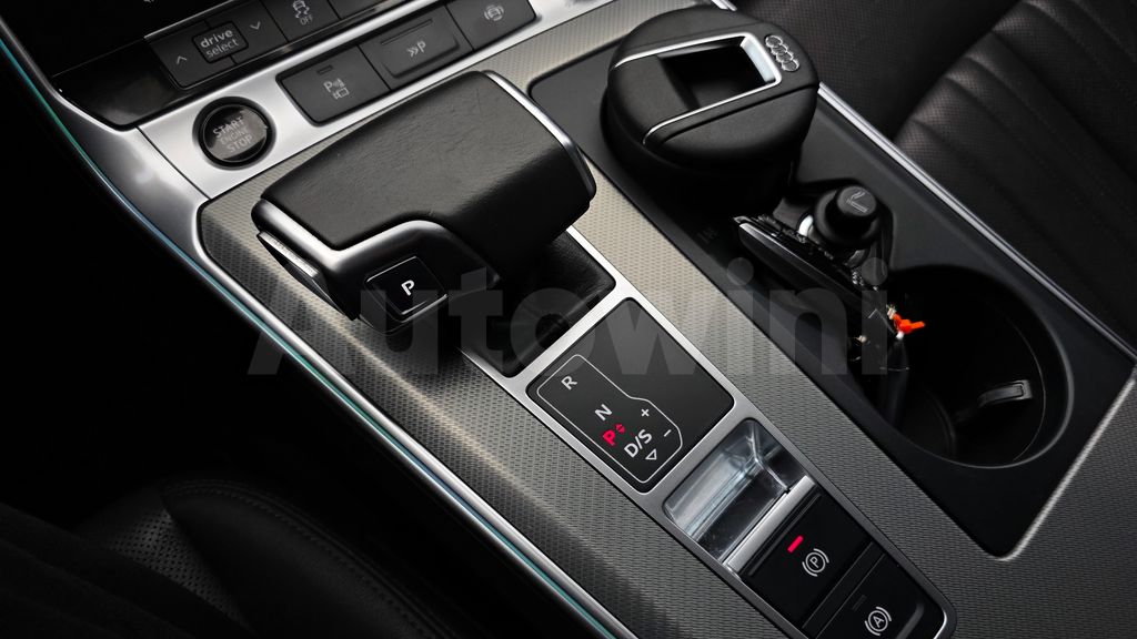 Audi A6(C8) 45 TFSI — снимка 9