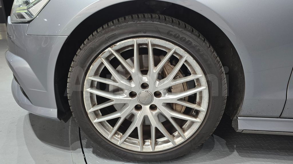 Audi New A6 40 TFSI Premium C7 — снимка 5