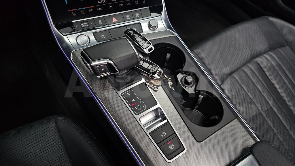 Audi A6(C8) 45 TFSI Quattro — снимка 11
