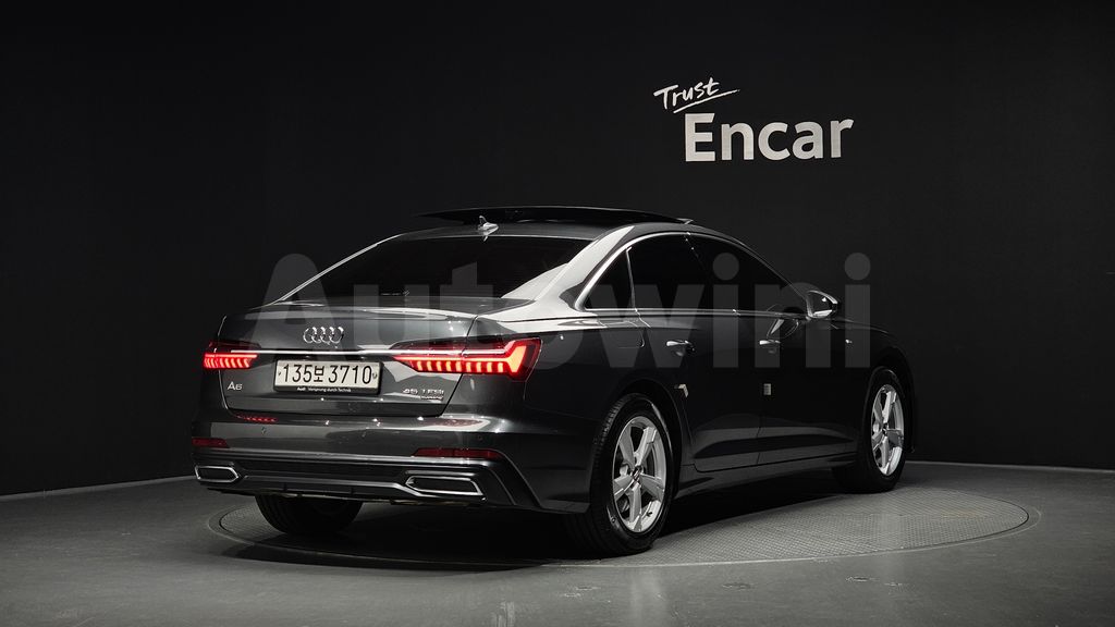 Audi A6(C8) 45 TFSI Quattro — снимка 3