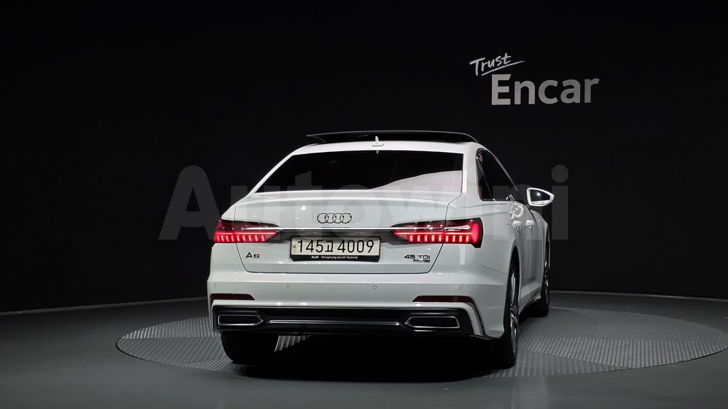Audi A6(C8) 45 TDI Quattro Premium — снимка 4