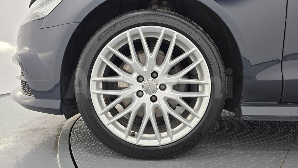 Audi New A6 35 TDI Premium C7 — снимка 5