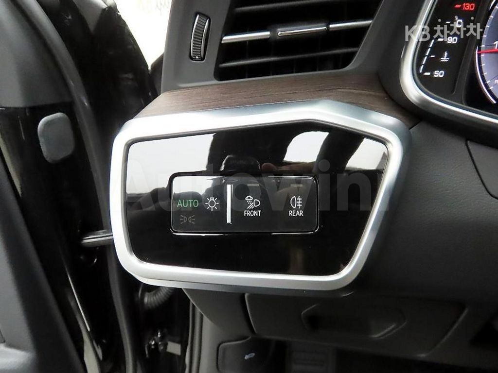 Audi A6(C8) 45 TFSI Quattro Premium — снимка 12