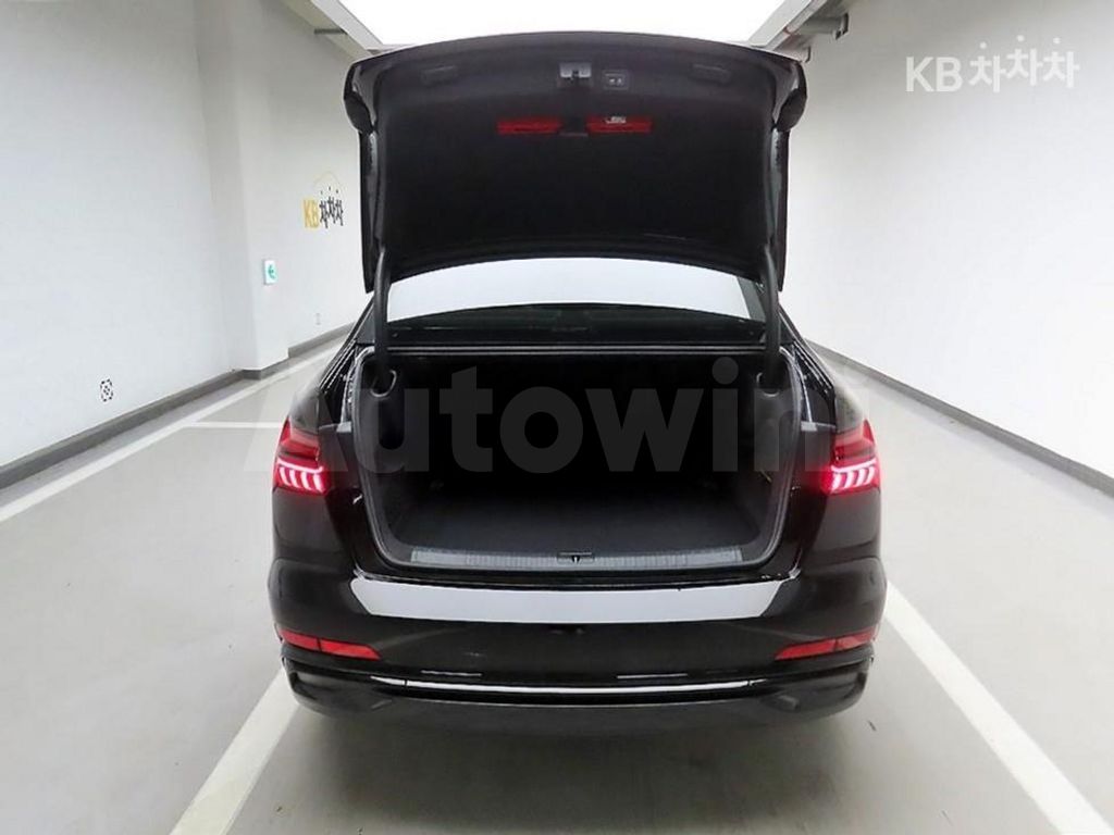 Audi A6(C8) 45 TFSI Quattro Premium — снимка 5