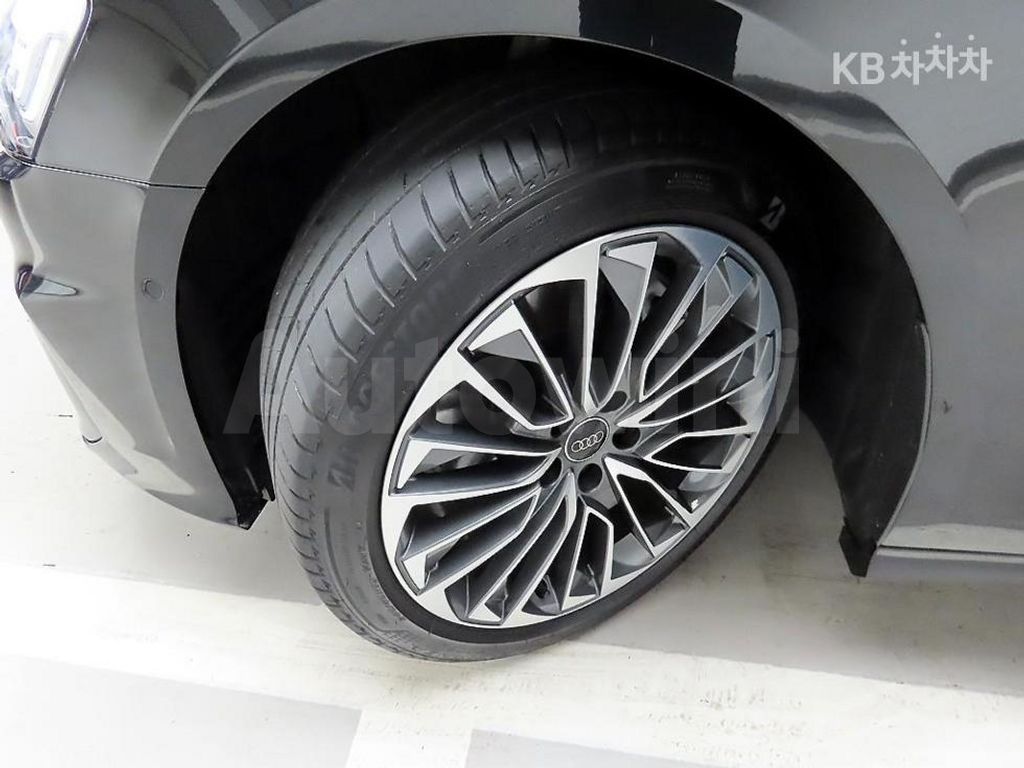 Audi A6(C8) 45 TFSI Quattro Premium — снимка 19