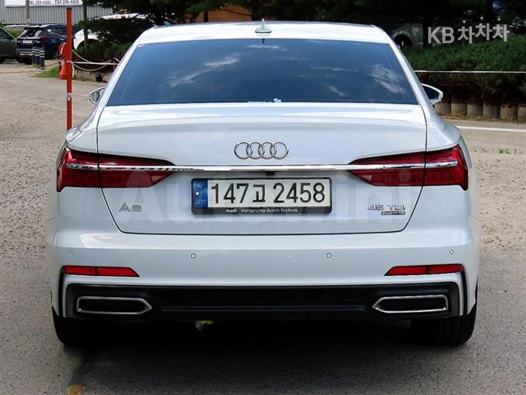 Audi A6(C8) 45 TDI Quattro Premium — снимка 4