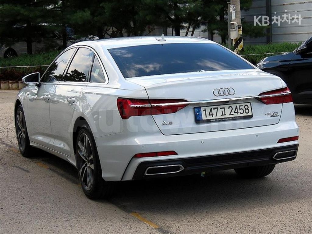 Audi A6(C8) 45 TDI Quattro Premium — снимка 3