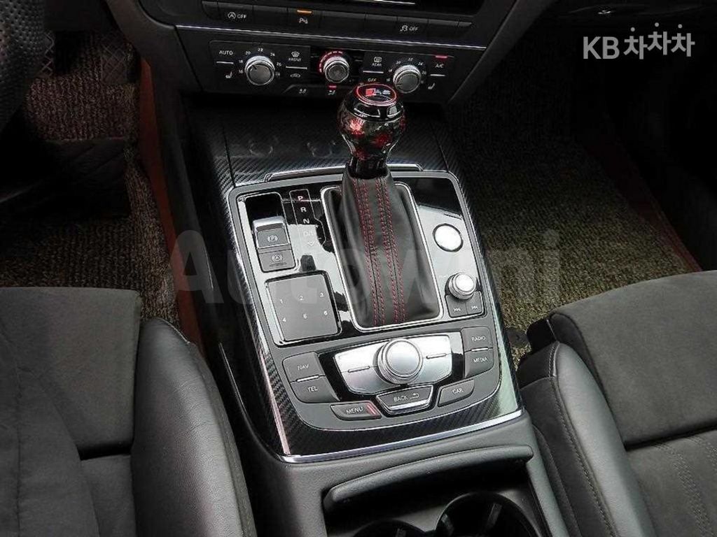 Audi A6 40 TDI Quattro Sports C7(15~) — снимка 11