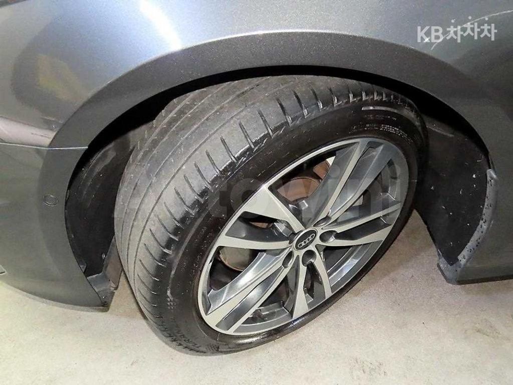 Audi A6(C8) 45 TFSI Quattro Premium — снимка 20