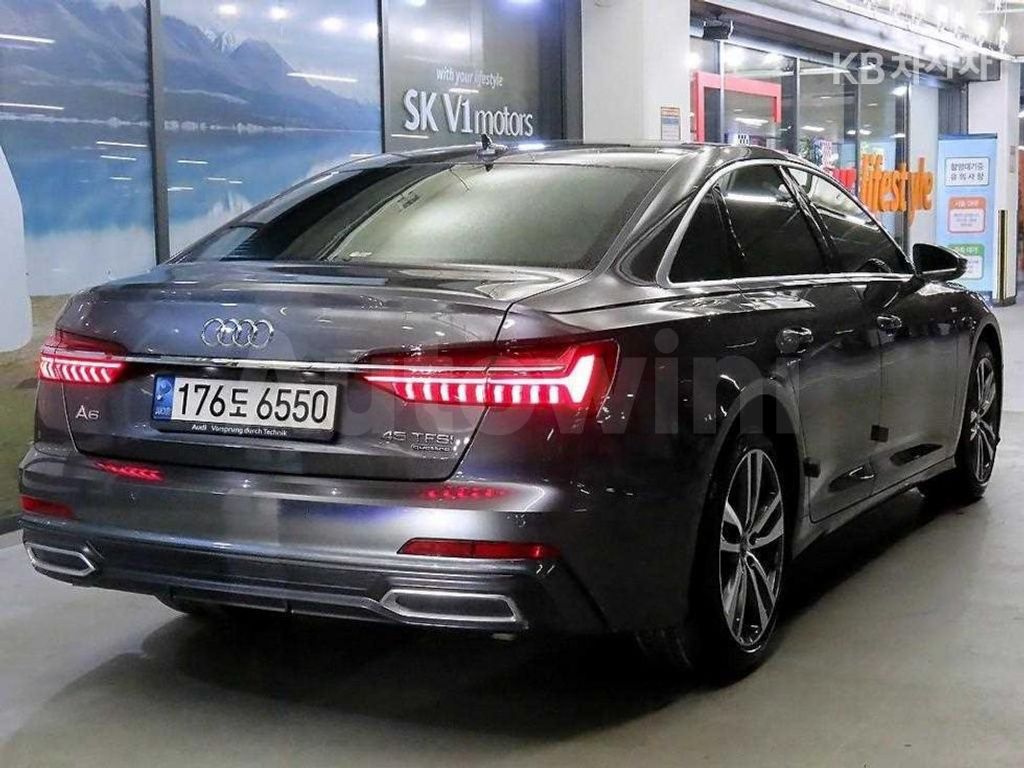 Audi A6(C8) 45 TFSI Quattro Premium — снимка 4