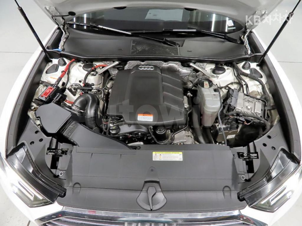 Audi A6(C8) 45 TFSI Quattro Premium — снимка 19