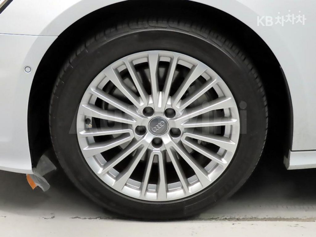 Audi A6(C8) 45 TFSI Quattro Premium — снимка 20