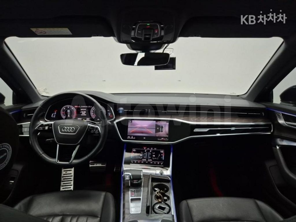 Audi A6(C8) 40 TDI Premium — снимка 7