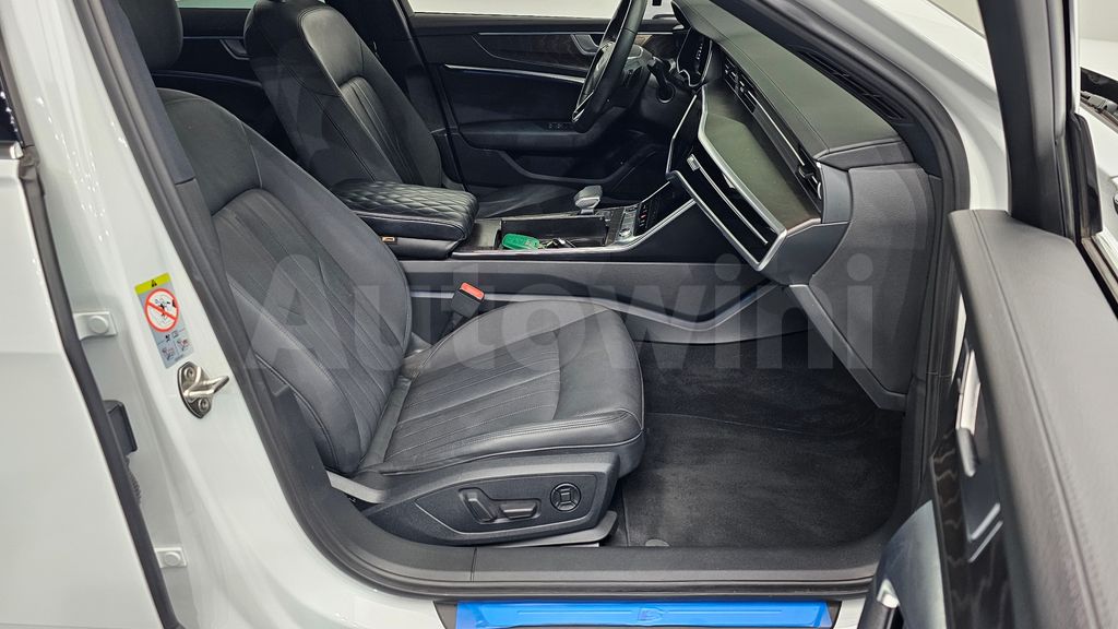 Audi A6(C8) 45 TFSI Premium — снимка 12