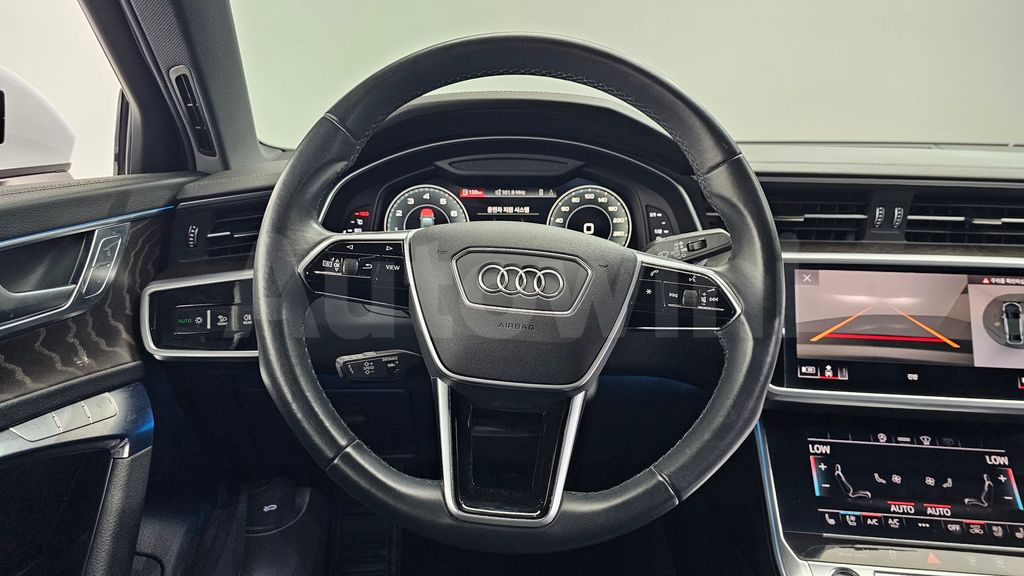 Audi A6(C8) 45 TFSI Premium — снимка 13