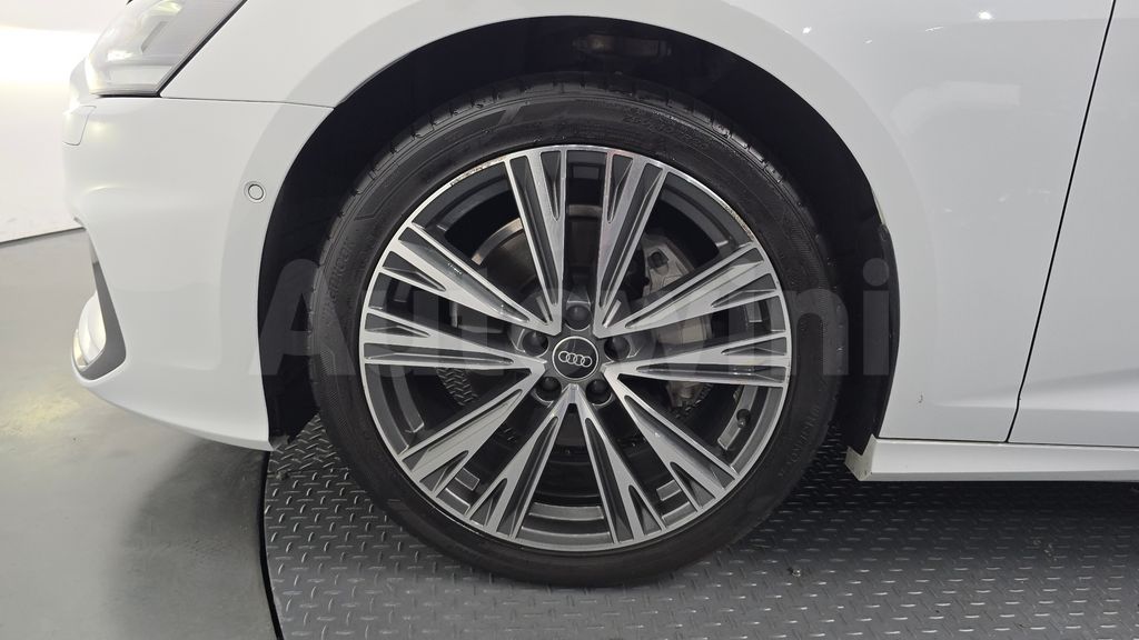 Audi A6(C8) 45 TFSI Quattro Premium — снимка 5