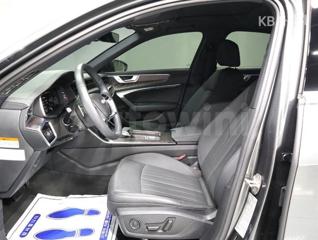 Audi A6(C8) 45 TFSI Quattro Premium — снимка 5