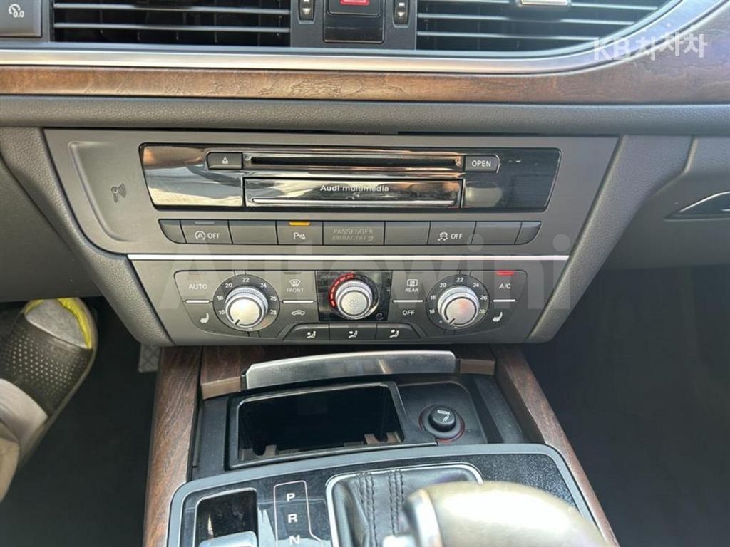 Audi A6 35 TDI Dynamic LED C7(14~15) — снимка 15
