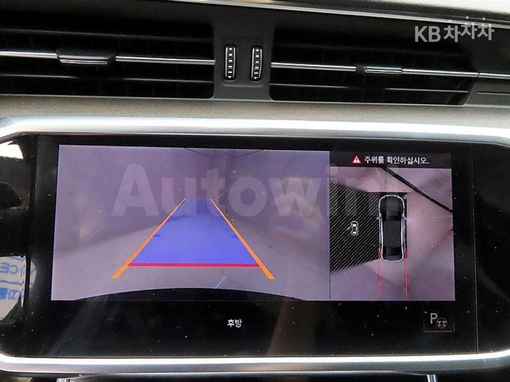 Audi A6(C8) 45 TDI Quattro Premium — снимка 15
