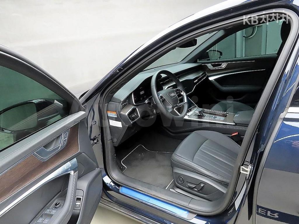 Audi A6(C8) 45 TDI Quattro Premium — снимка 5