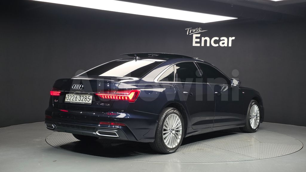 Audi A6(C8) 40 TDI Premium — снимка 3
