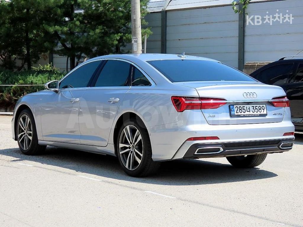 Audi A6(C8) 45 TFSI Basic — снимка 3