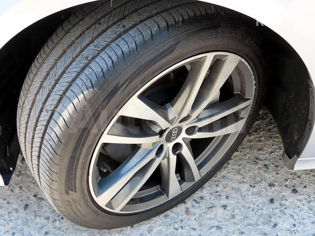 Audi A6(C8) 45 TFSI Basic — снимка 20