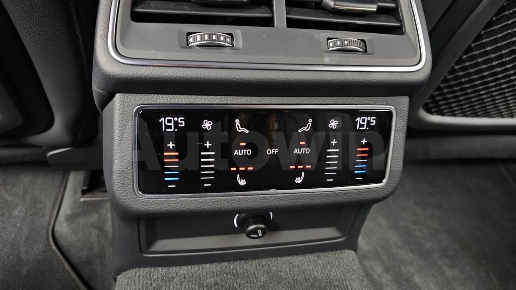 Audi A6(C8) 40 TDI — снимка 19