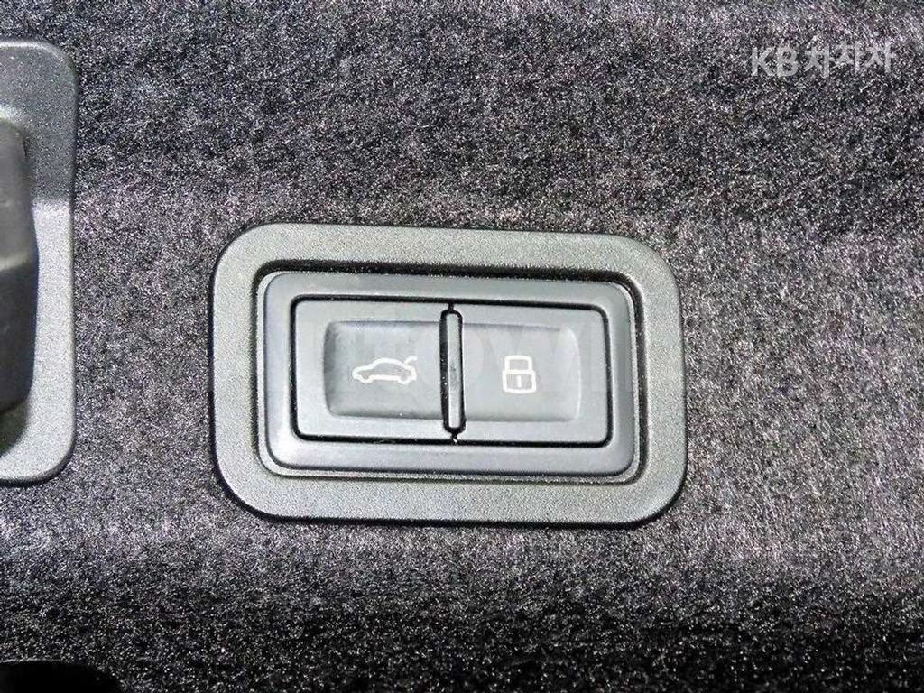 Audi A6(C8) 40 TDI Quattro Premium — снимка 15