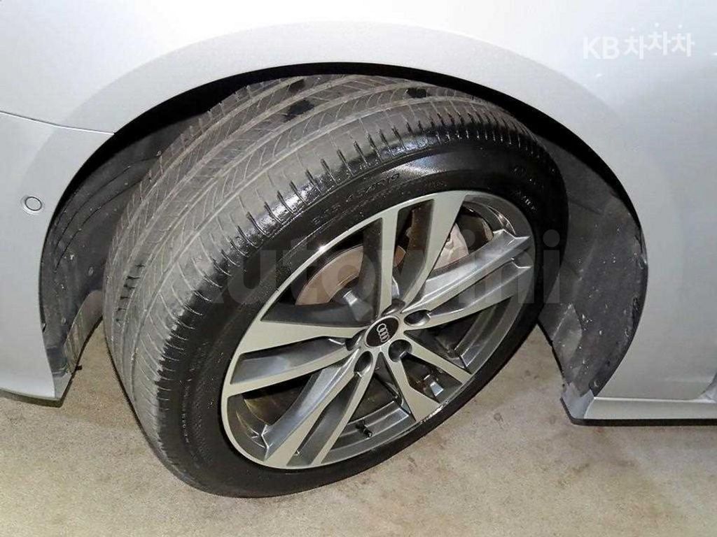 Audi A6(C8) 45 TFSI Quattro Premium — снимка 20