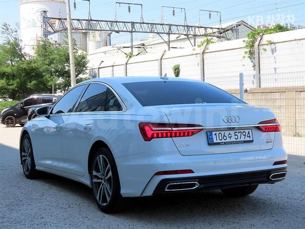 Audi A6(C8) 45 TFSI Quattro Premium — снимка 3