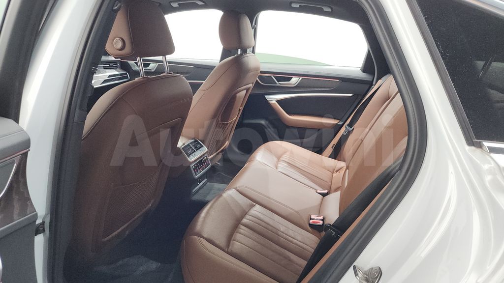 Audi A6(C8) 40 TDI Quattro Premium — снимка 11
