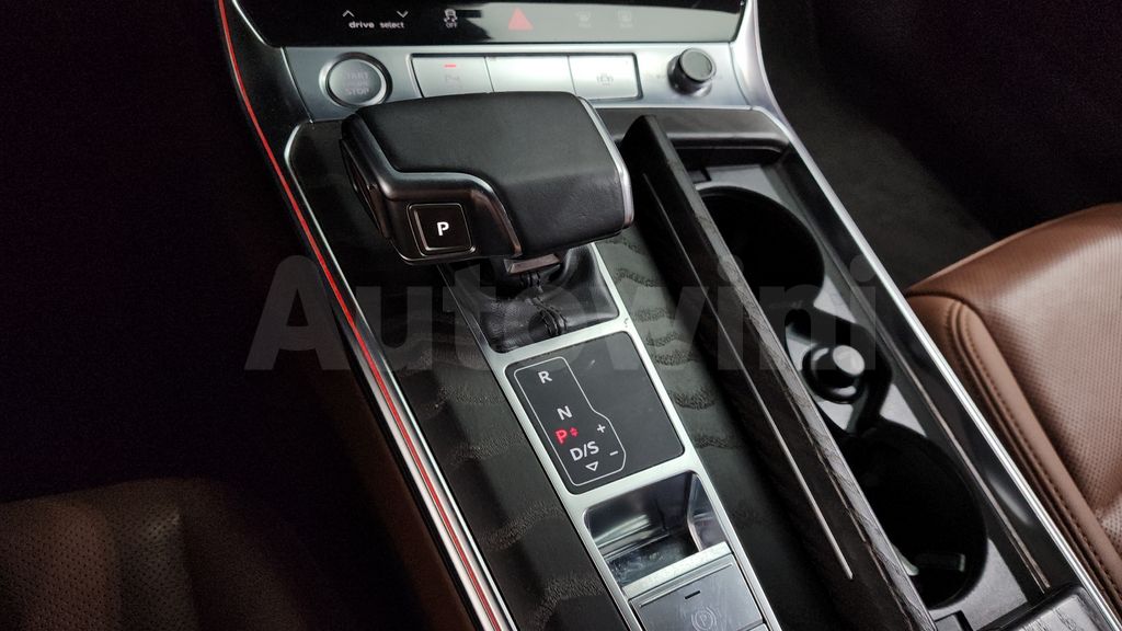 Audi A6(C8) 40 TDI Quattro Premium — снимка 9