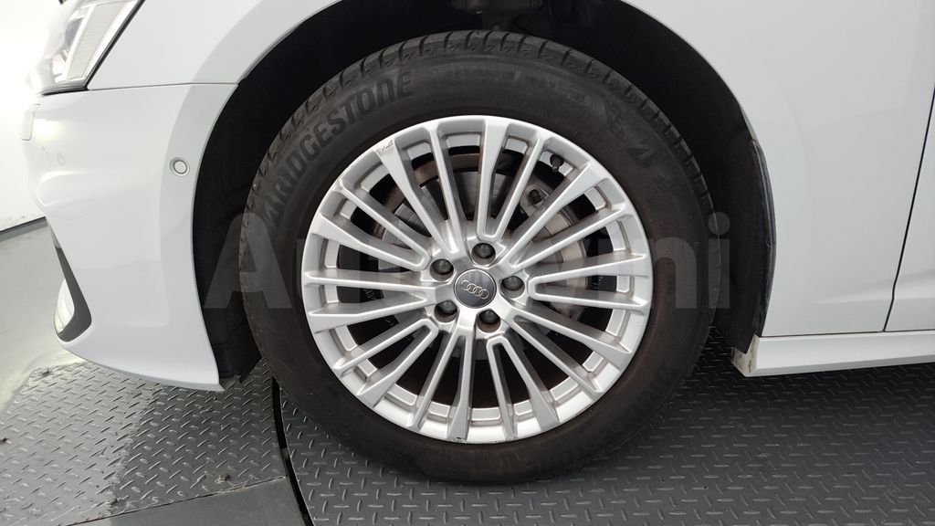 Audi A6(C8) 40 TDI Quattro Premium — снимка 5