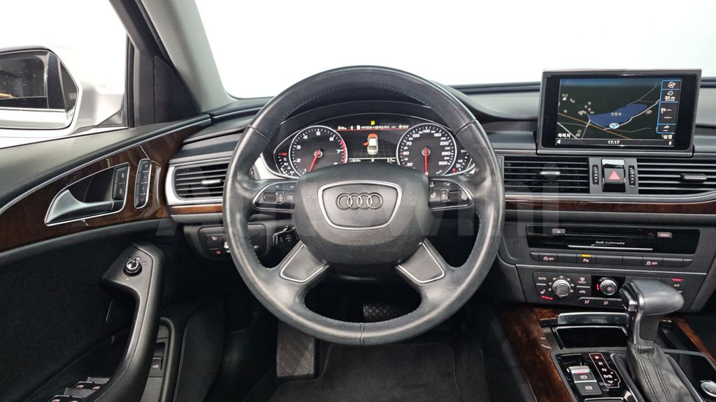Audi New A6 3.0 TFSI Quattro C7 — снимка 13
