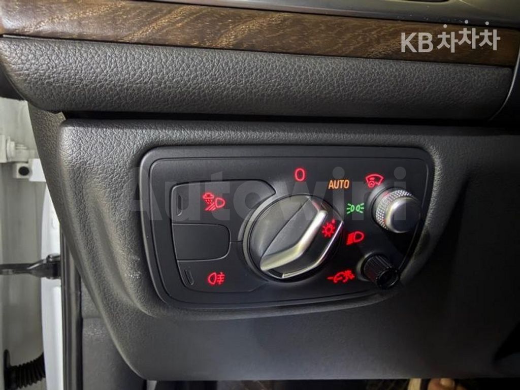 Audi A6 40 TDI Quattro Premium C7(15~) — снимка 9