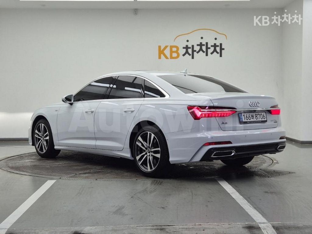 Audi A6(C8) 45 TFSI Quattro Basic — снимка 3