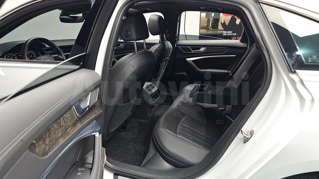 Audi A6(C8) 45 TDI Quattro Premium — снимка 12