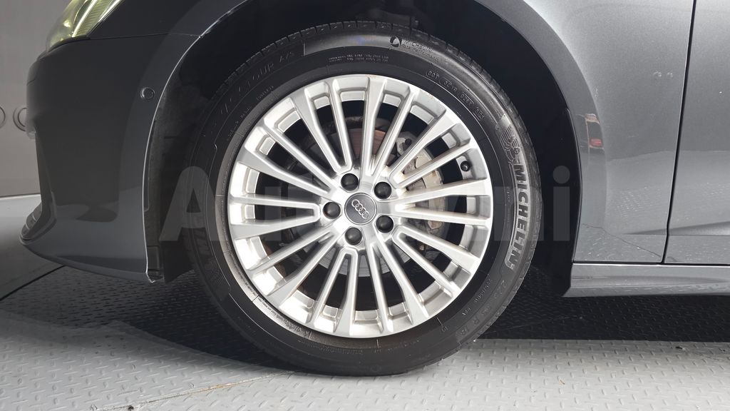 Audi A6(C8) 40 TDI Premium — снимка 5