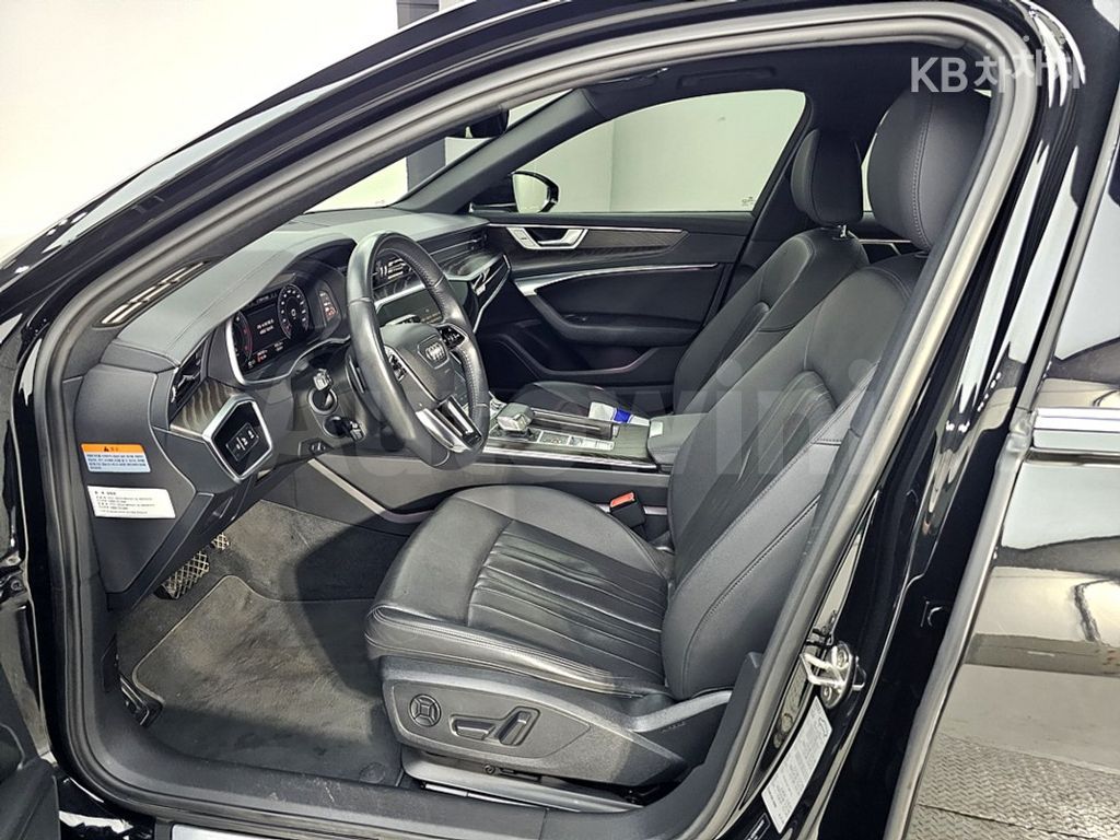 Audi A6(C8) 40 TDI Quattro Premium — снимка 8