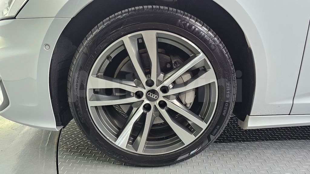 Audi A6(C8) 45 TFSI Quattro Premium — снимка 5