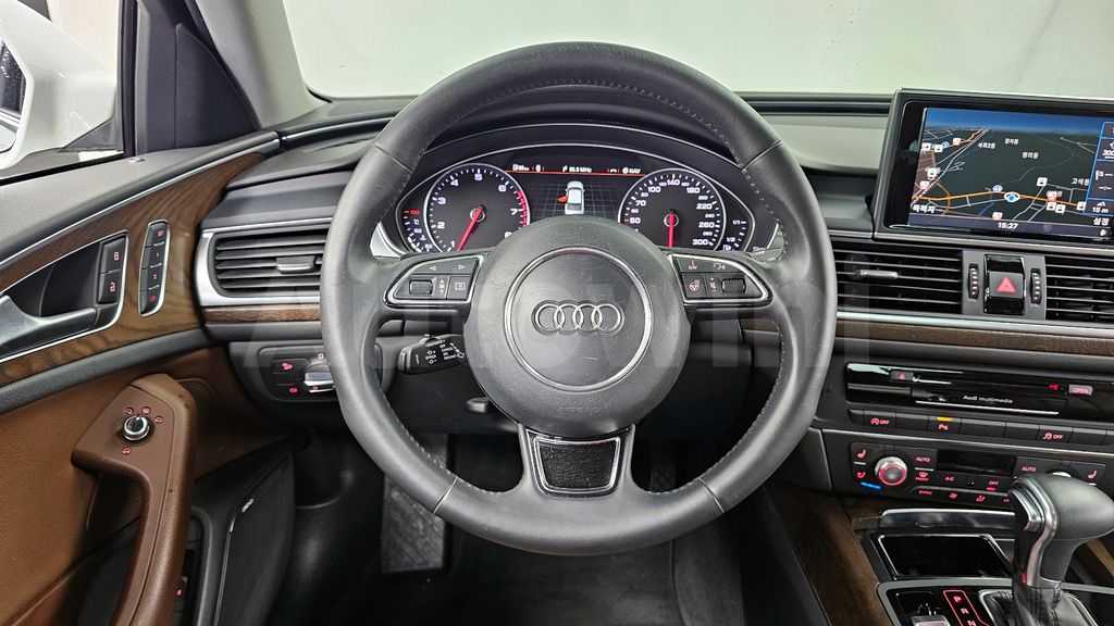 Audi New A6 3.0 TFSI Quattro Dynamic C7 — снимка 13