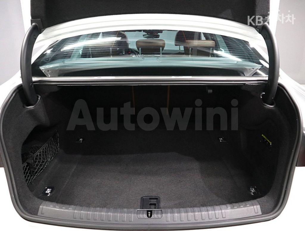 Audi A6(C8) 40 TDI Quattro Premium — снимка 16