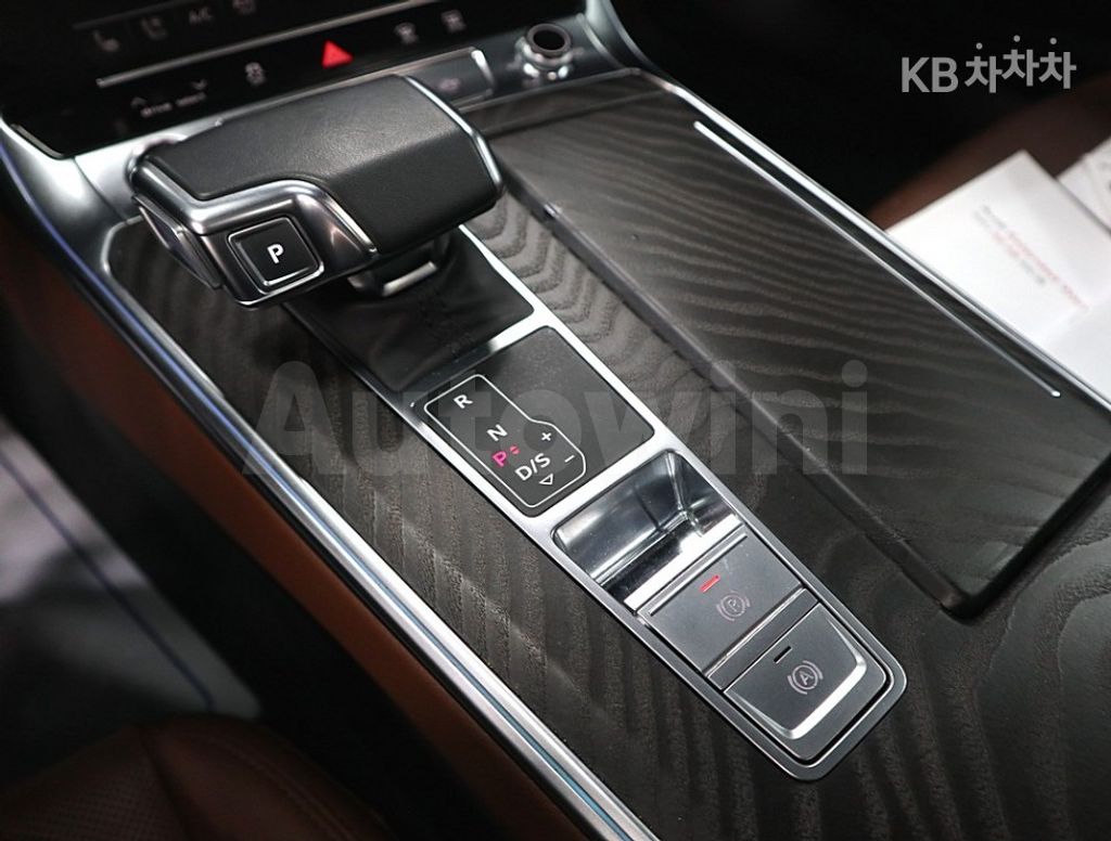 Audi A6(C8) 40 TDI Quattro Premium — снимка 13